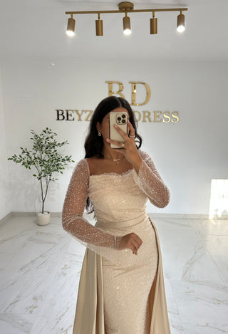 Princess Dress beige