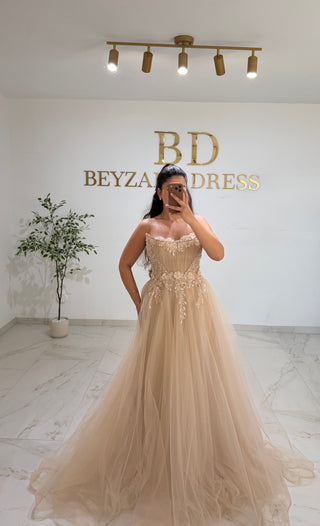 Dalia dress beige