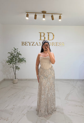 Naida dress beige